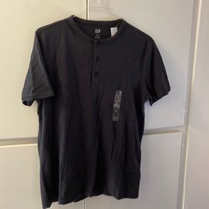 GAP black Henley t-shirt